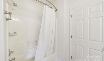 400 N Skyloft Dr 101, Asheville, NC 28801