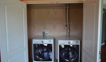 43308 BARNSTEAD Dr, Ashburn, VA 20148
