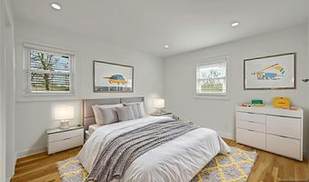 117 Brookview Ter, Bergenfield, NJ 07621