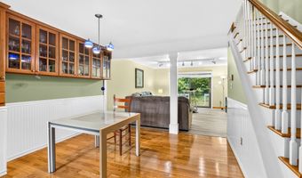 405 Timber Ln 405, Canton, CT 06019