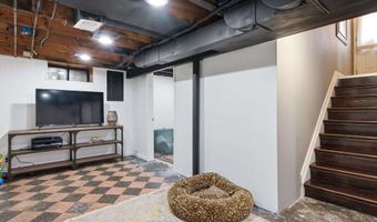 7829 Buckingham Ave, Allen Park, MI 48101