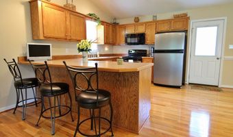207 Sunnydale Ave, Appomattox, VA 24522