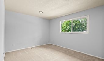 6595 SW 207TH Ave, Beaverton, OR 97078