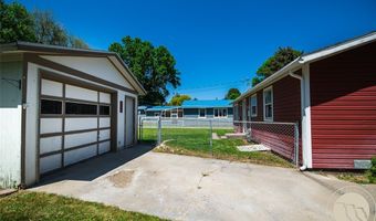 510 S 2nd St, Bridger, MT 59014