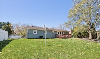145 Glenwood Dr, North Kingstown, RI 02852