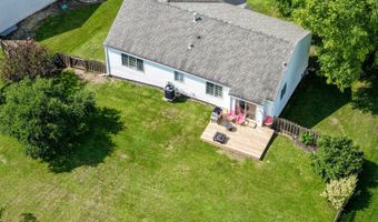 235 Aberdeen Dr, Algonquin, IL 60102
