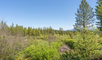 118 Airport Dr, Cave Junction, OR 97523