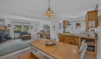 159 James St, Bethlehem, NH 03574