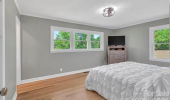 1958 Boyd Rd, Blackstock, SC 29014