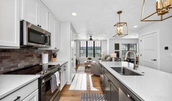 2829 SW Prairie Trail Pkwy, Ankeny, IA 50023