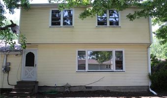 2842 Fairview Dr, Ashtabula, OH 44004
