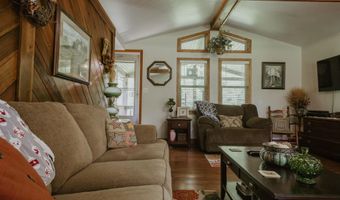 308 Dale Hollow Manor Rd, Albany, KY 42602