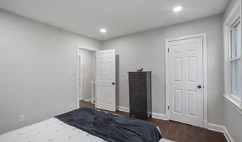 5623 EADS St NE, Washington, DC 20019