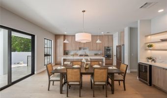 113 W EVANS St, Orlando, FL 32804