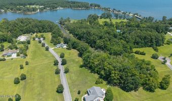 46 Carolina Way, Arapahoe, NC 28510