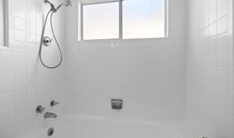 1241 Park Ave, Alameda, CA 94501