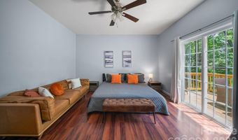 7 Apple Ln, Asheville, NC 28804