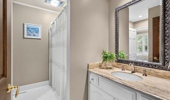 600 Brookhollow Ct, Bartlesville, OK 74006