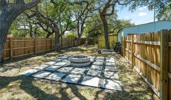 936 S Houston St, Aransas Pass, TX 78336