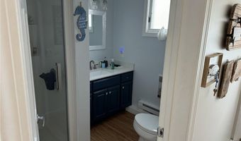 49 Shore Rd, Narragansett, RI 02882