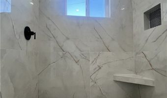 949 Harbor Dr, Bullhead City, AZ 86442