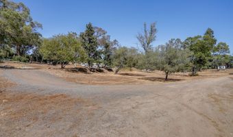 2804 Southgate Rd, Alpine, CA 91901