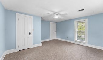 198 E Main St, Apple Creek, OH 44606