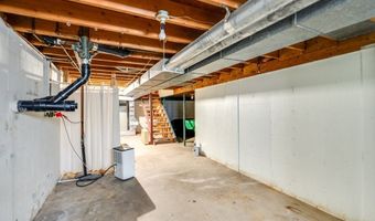 12222 Cenfield St NE, Alliance, OH 44601