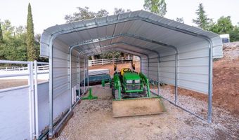 1356 S Grade Rd, Alpine, CA 91901