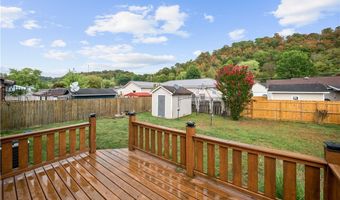 132 ROCKWOOD Dr, Bancroft, WV 25011