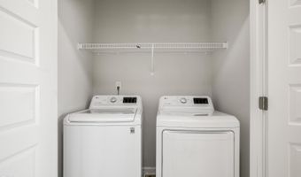 1005 Lathrop Ln, Apex, NC 27523