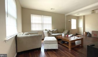 8766 WALUTES Cir D, Alexandria, VA 22309