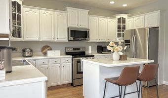 7831 Ballyshannon St, Indianapolis, IN 46217