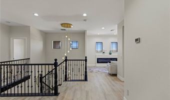 17 Winding Rd, Henderson, NV 89052