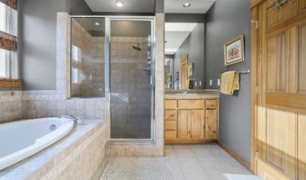 17130 Mayfield Dr, Bend, OR 97707