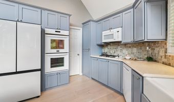 6125 Harbour Overlook, Alpharetta, GA 30005