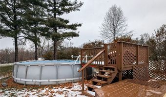 1872 Pickle Rd, Akron, OH 44312