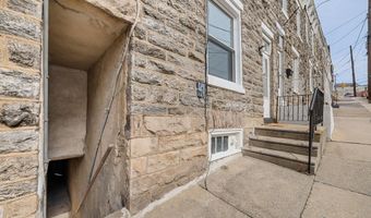 213 DAWSON St, Philadelphia, PA 19128