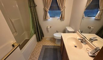 132 Carolina Dr, Bennettsville, SC 29512