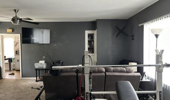 551 N STATE St, Appleton, WI 54911