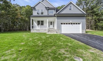 70 Seurat St, Barnegat, NJ 08005