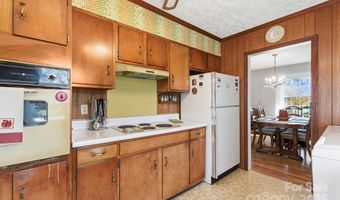 500 Old Haw Creek Rd, Asheville, NC 28805