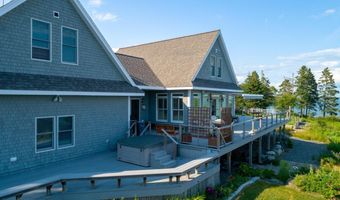 29 Wohoa Bay Dr, Addison, ME 04606