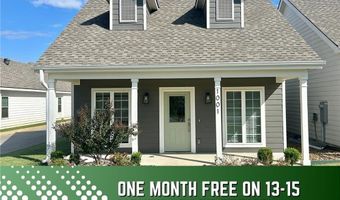 1001 NE Heights Ln, Bentonville, AR 72712