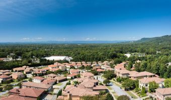 204 Lucca Dr, Greenville, SC 29609