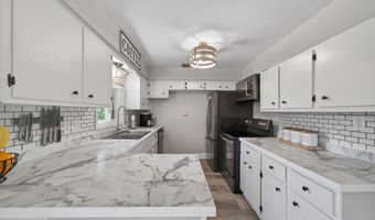 615 SUN VALLEY Dr, Cheyenne, WY 82001