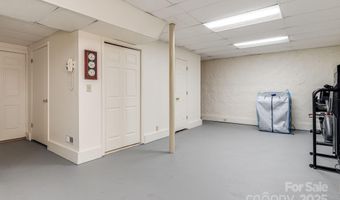 456 Mills Gap Rd, Arden, NC 28704