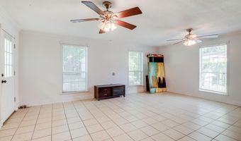 6909 N Rue Mornay, Biloxi, MS 39532