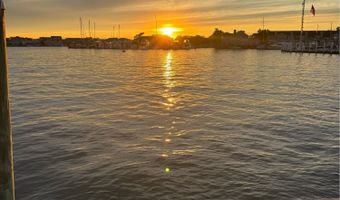 564 Lake Ave, Bay Head, NJ 08742