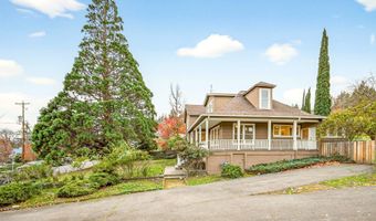 527 Chestnut St, Ashland, OR 97520